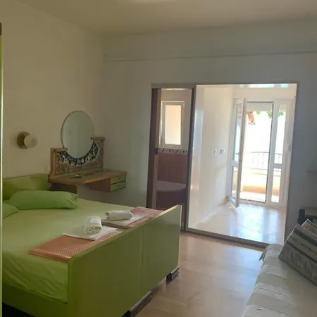Sweet By The Sea * Podgora (Split-Dalmatia)